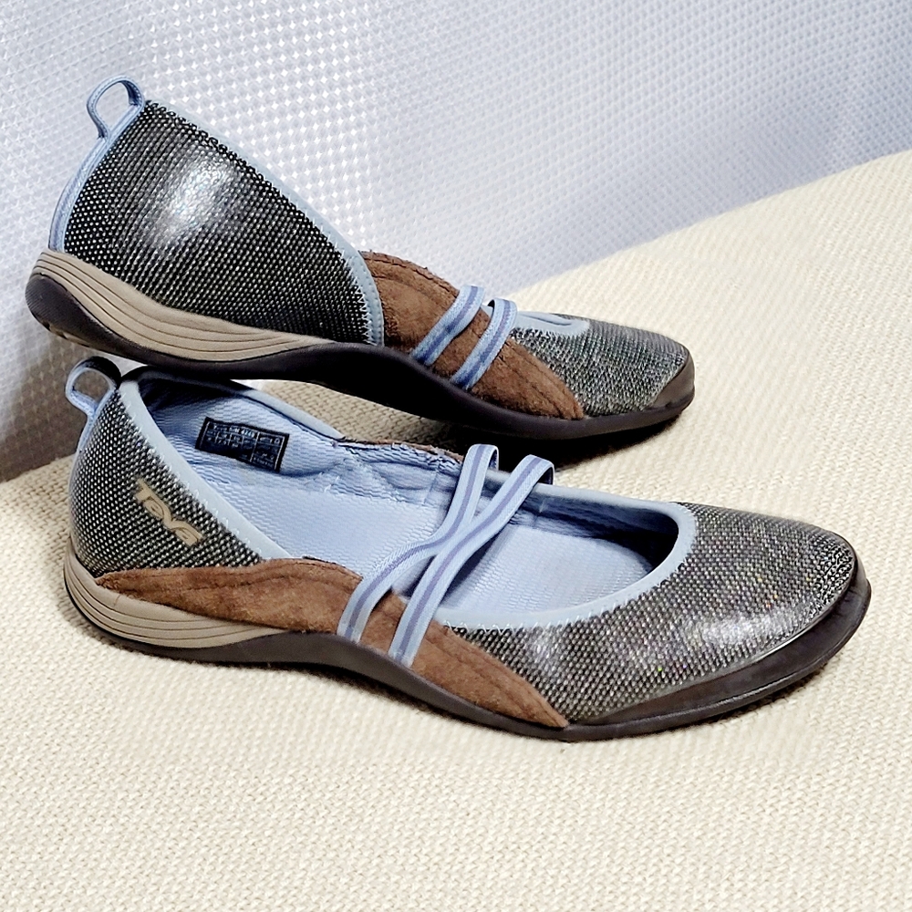 Teva Slip On Mary Jane Flats Brown Suede Blue Accents Shoes Women's (9) - Picture 2 of 9
